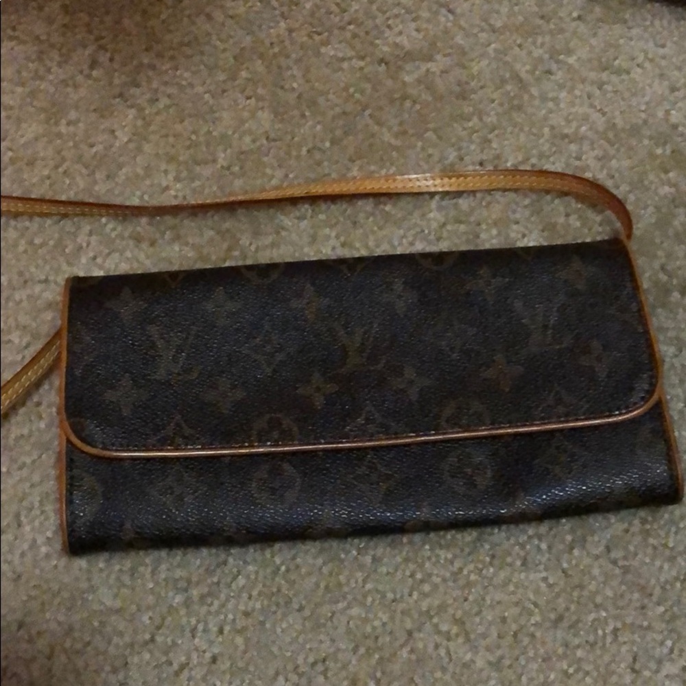 Crossbody bag